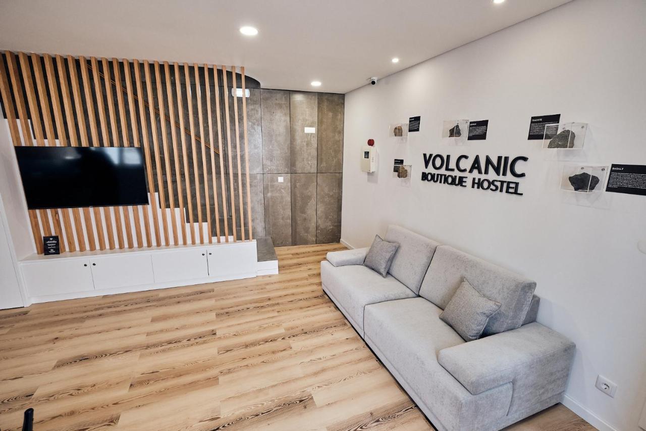 Volcanic Boutique Hostel Angra do Heroísmo Exterior photo